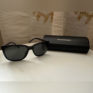 Burberry sunglasses